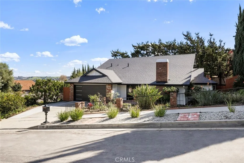 17712 Nearbank Drive, Rowland Heights, California 91748 home-pic-3