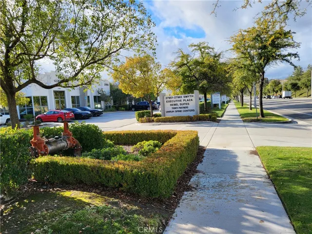 Smyth Dr. monument sign at entrance