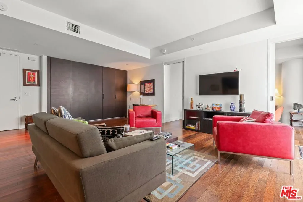 6250 Hollywood Boulevard 6l, Los Angeles, California 90028 home-pic-9