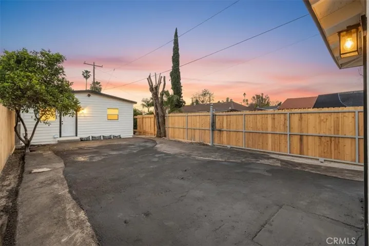 1190 W 7th, San Bernardino, California 92411