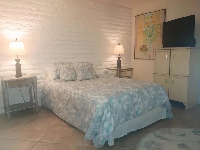 Front Guest Bedroom has New TV