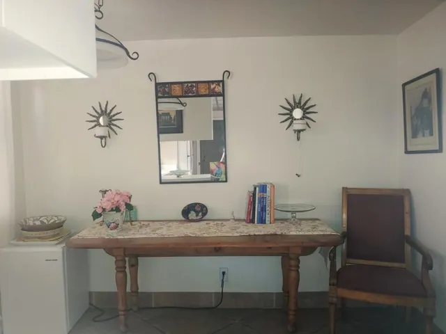 Breakfast Nook