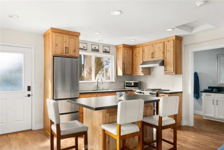Back house - kitchen