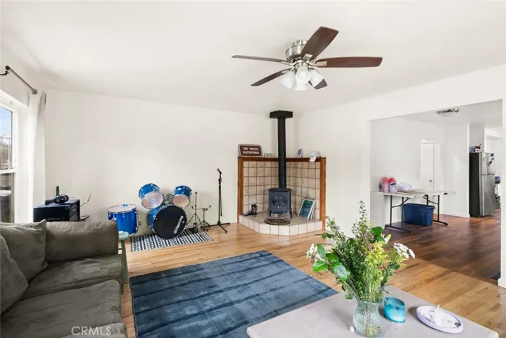Front house - living room
