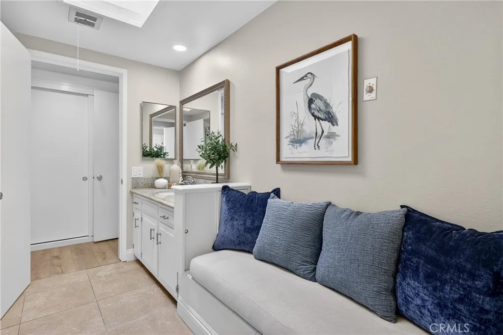 49 Calle Aragon B, Laguna Woods, California 92637 home-pic-18