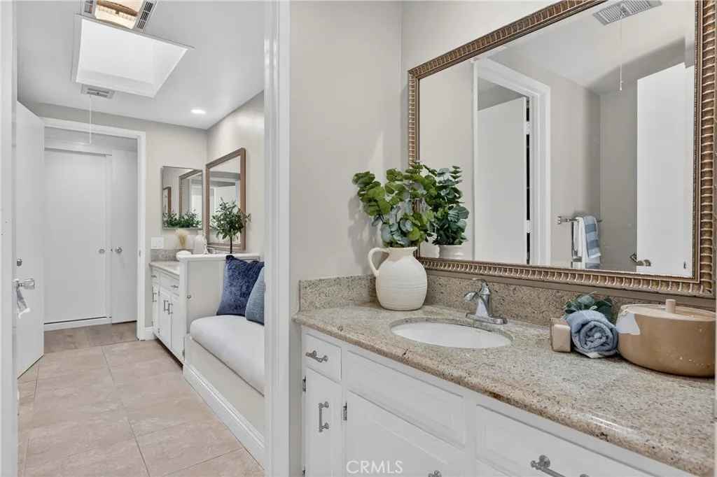 49 Calle Aragon B, Laguna Woods, California 92637 home-pic-17
