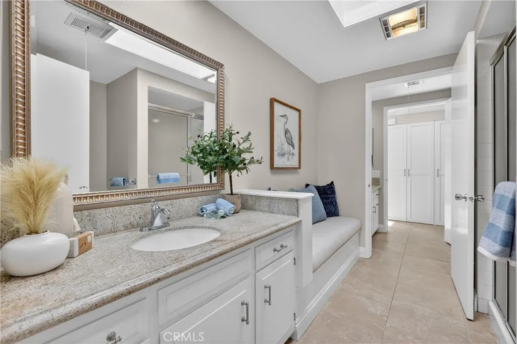 49 Calle Aragon B, Laguna Woods, California 92637 home-pic-19