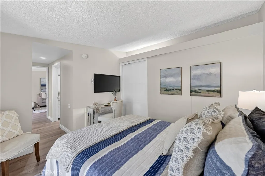 49 Calle Aragon B, Laguna Woods, California 92637 home-pic-23