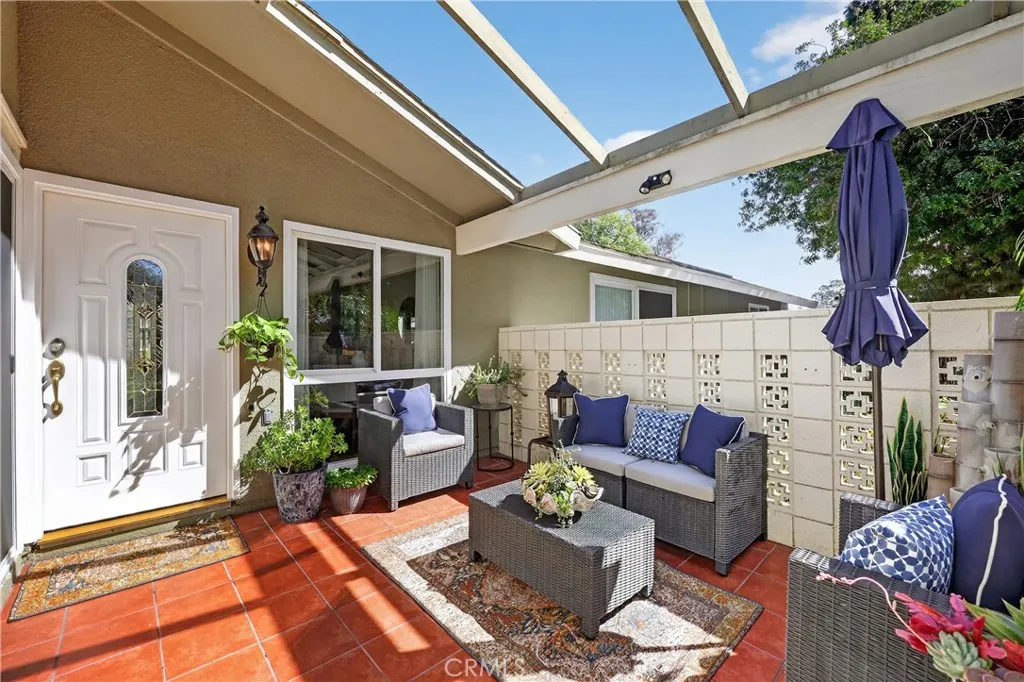 49 Calle Aragon B, Laguna Woods, California 92637 home-pic-26