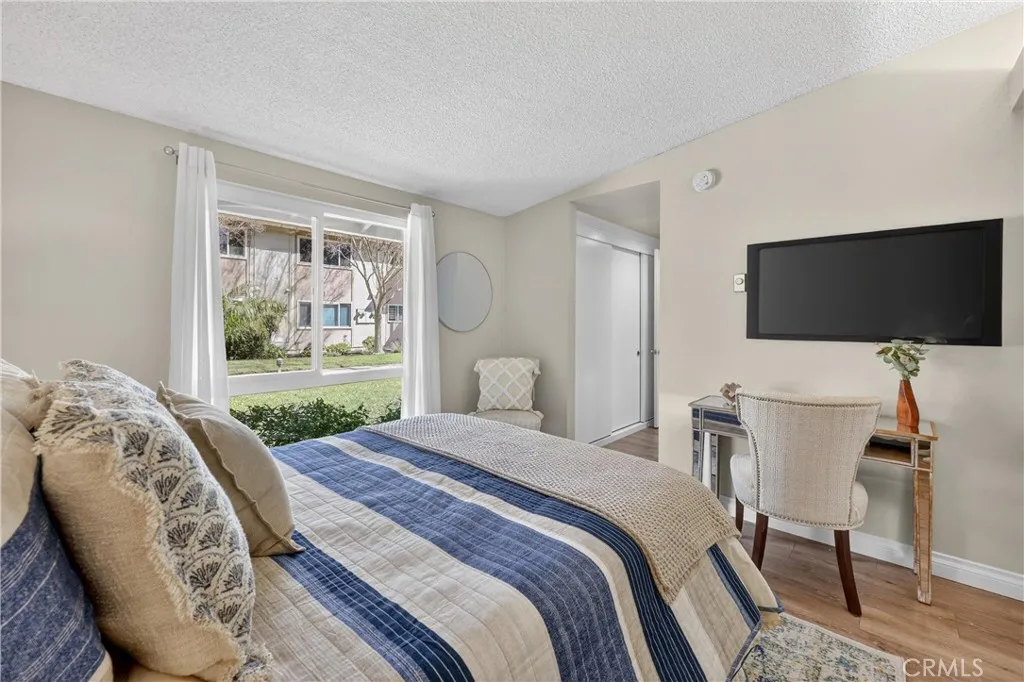 49 Calle Aragon B, Laguna Woods, California 92637 home-pic-22