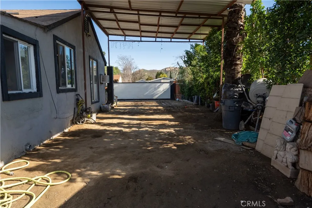 3895 Twining, Jurupa Valley, California 92509 home-pic-24