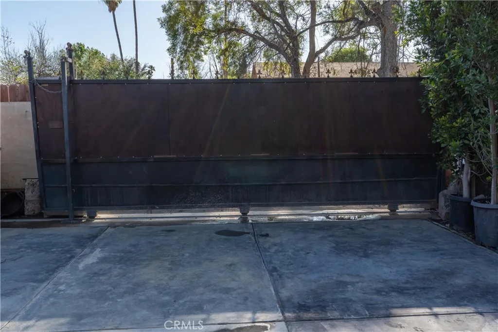 3895 Twining, Jurupa Valley, California 92509 home-pic-25