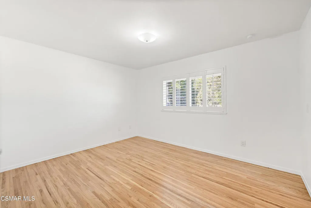 326 Longwood Court, Newbury Park, California 91320 home-pic-13