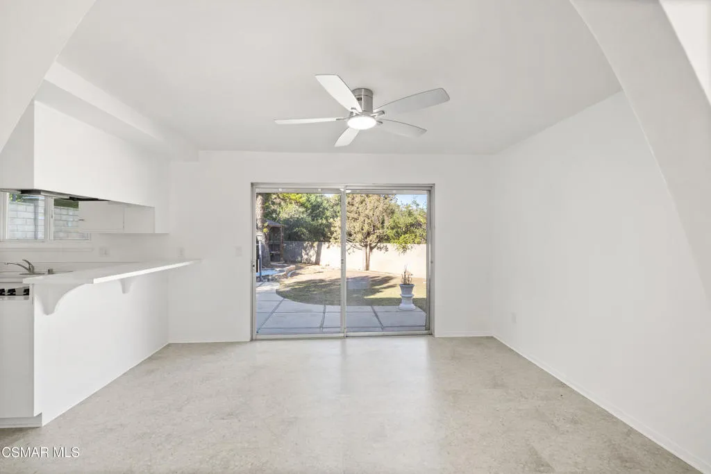 326 Longwood Court, Newbury Park, California 91320 home-pic-8