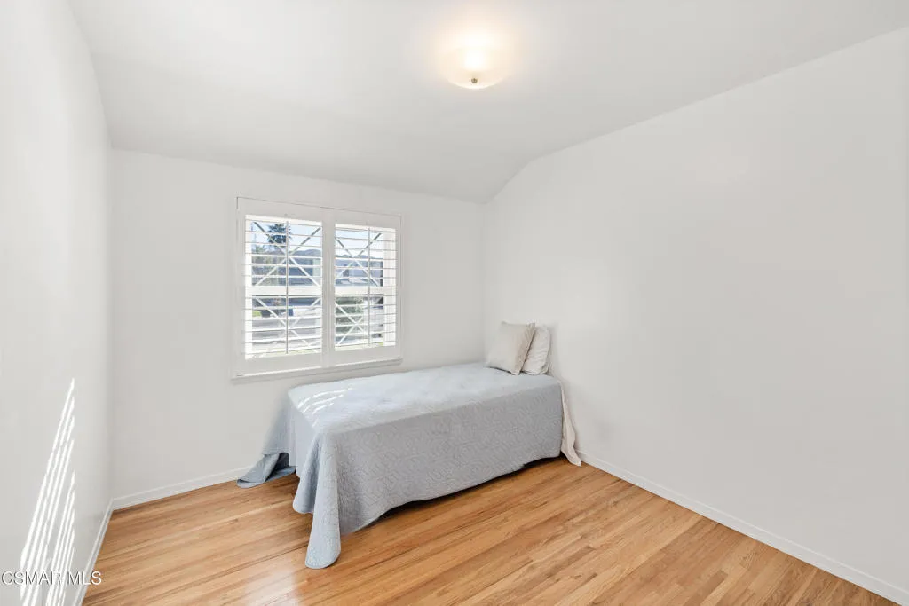 326 Longwood Court, Newbury Park, California 91320 home-pic-17