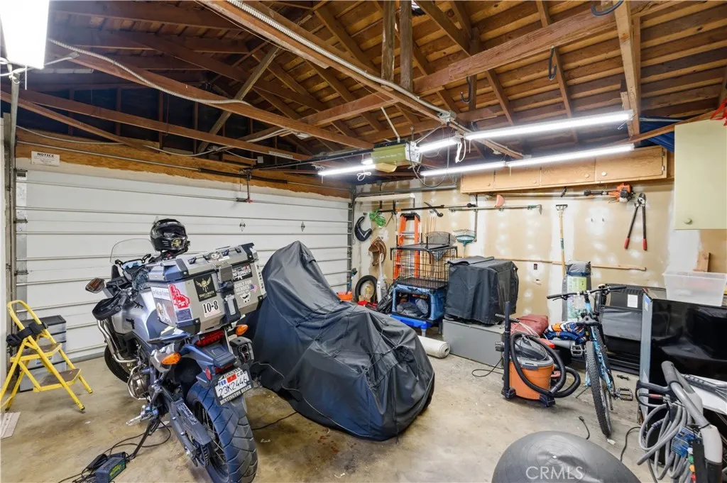 1524 E Old Badillo, Covina, California 91724 home-pic-29