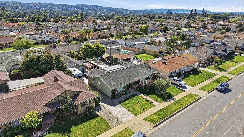 1524 E Old Badillo, Covina, California 91724 home-pic-44