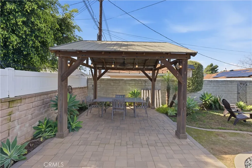 1524 E Old Badillo, Covina, California 91724 home-pic-31