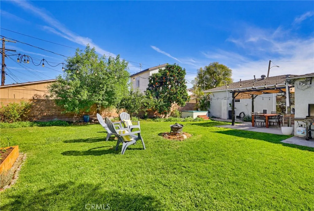 3237 W 133rd, Hawthorne, California 90250 home-pic-24