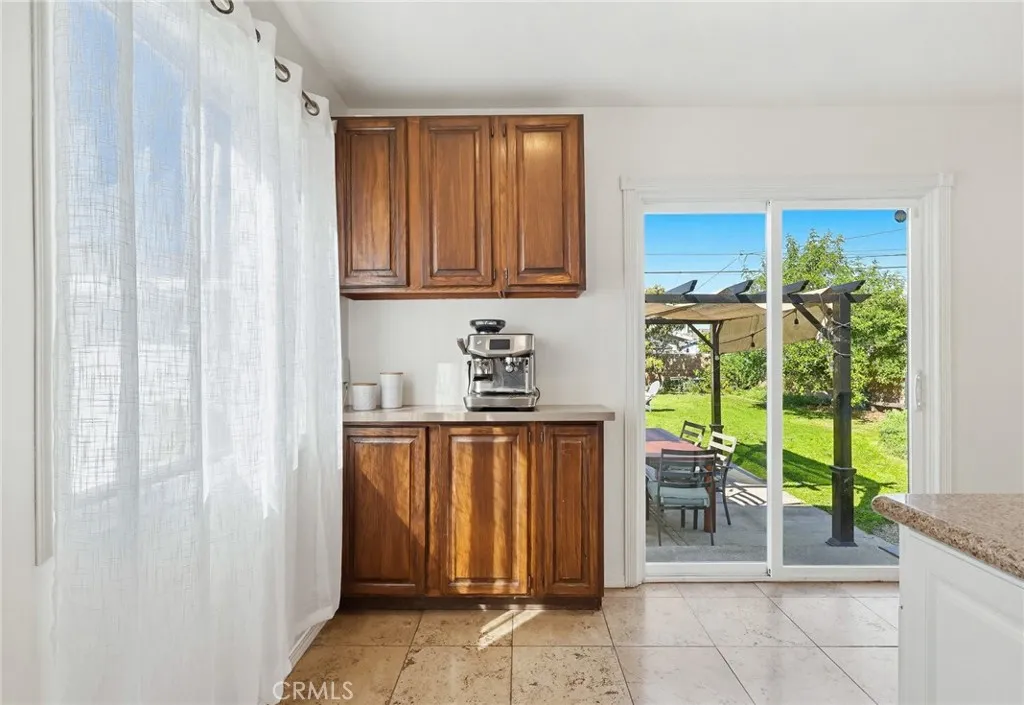3237 W 133rd, Hawthorne, California 90250 home-pic-7