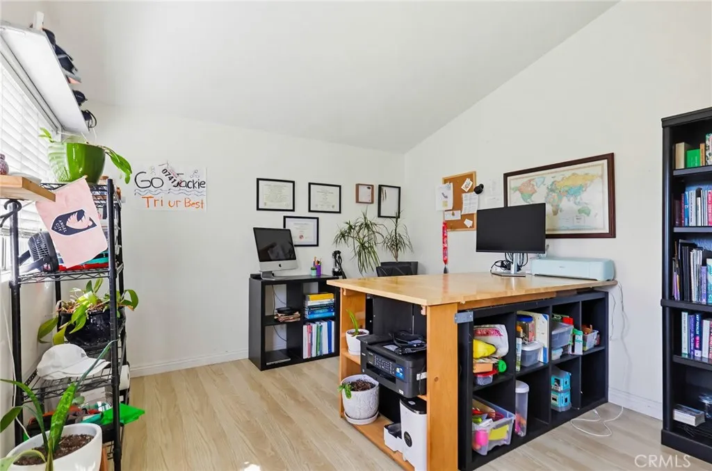 3237 W 133rd, Hawthorne, California 90250 home-pic-30