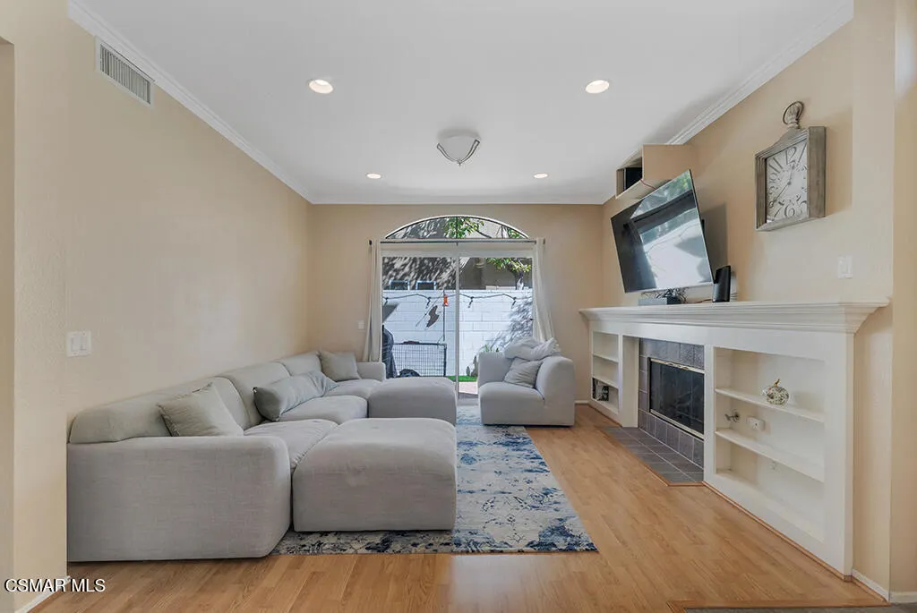 4212 Skybrook Court, Moorpark, California 93021 home-pic-9