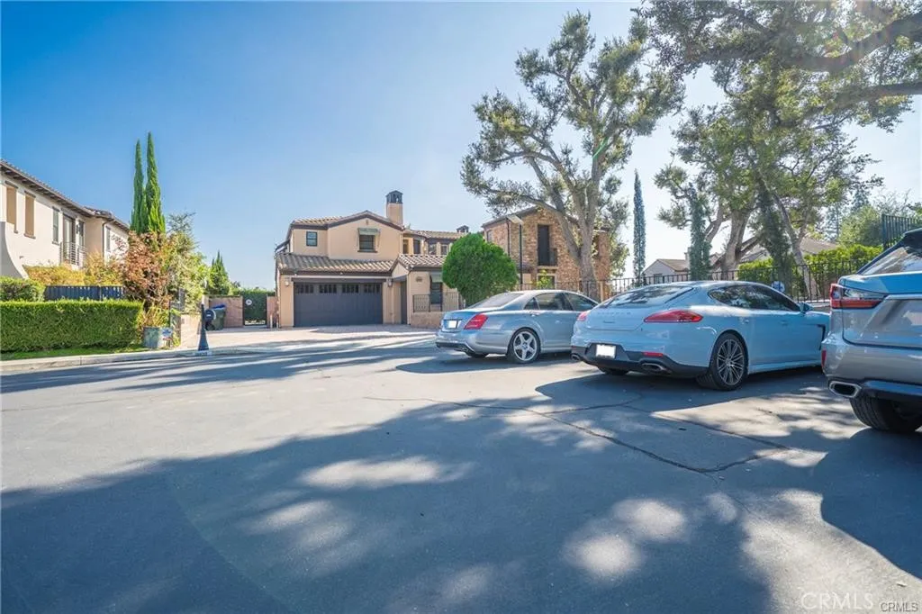 3338 Palermo Court, Pasadena, California 91107 home-pic-4