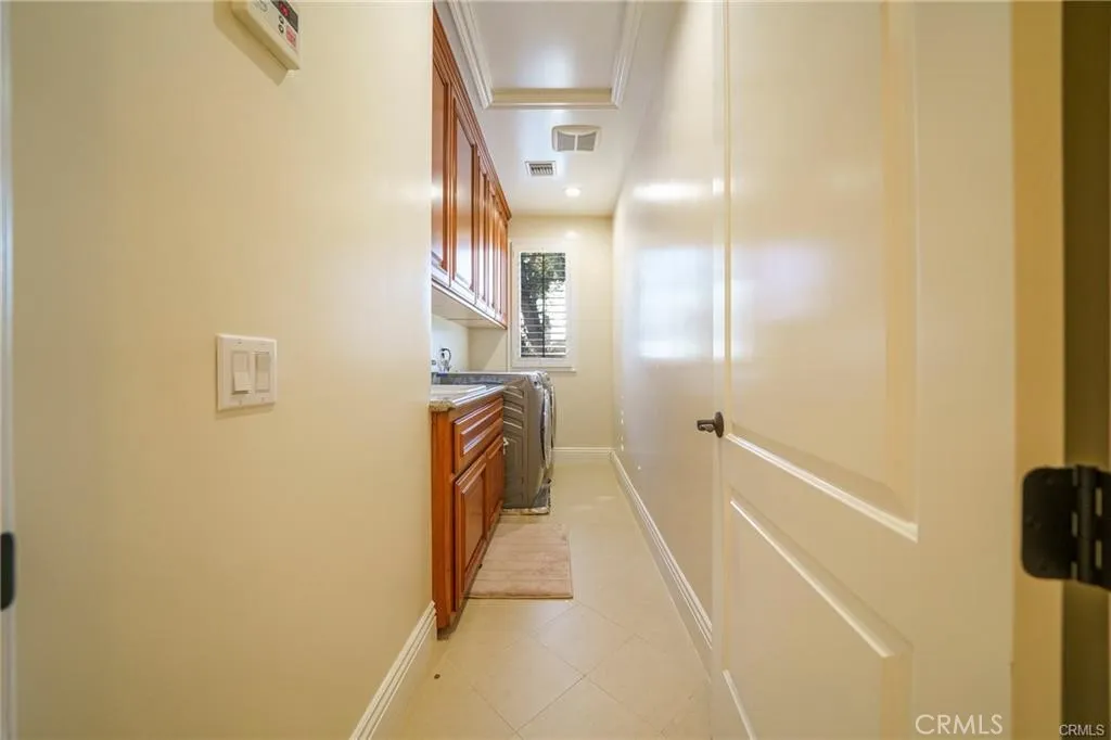 3338 Palermo Court, Pasadena, California 91107 home-pic-20