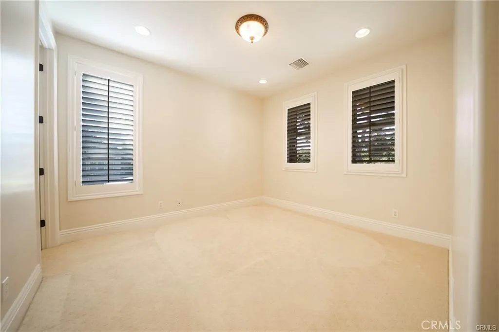 3338 Palermo Court, Pasadena, California 91107 home-pic-19