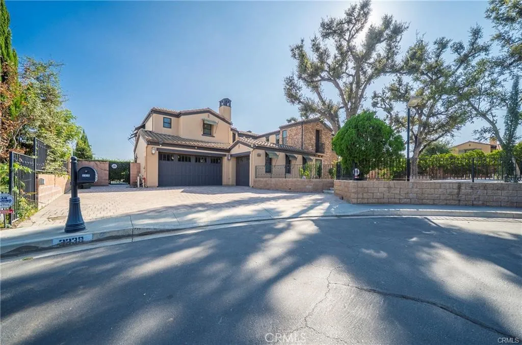 3338 Palermo Court, Pasadena, California 91107 home-pic-2