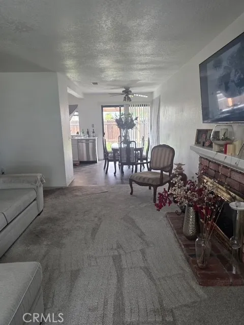 2099 Applewood Street, Colton, California 92324 home-pic-3