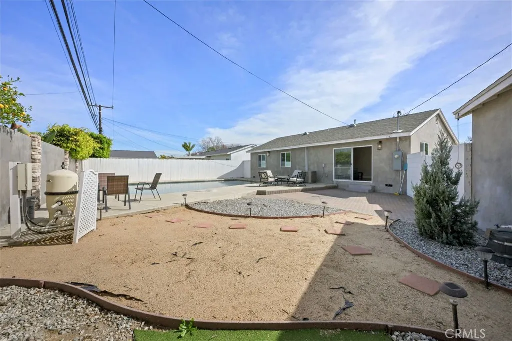 6003 Droxford, Lakewood, California 90713 home-pic-24