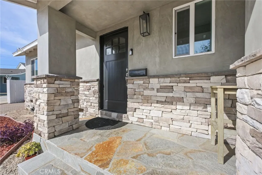 6003 Droxford, Lakewood, California 90713 home-pic-2