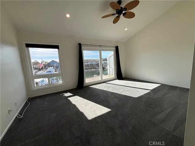 Upstairs primary bedroom