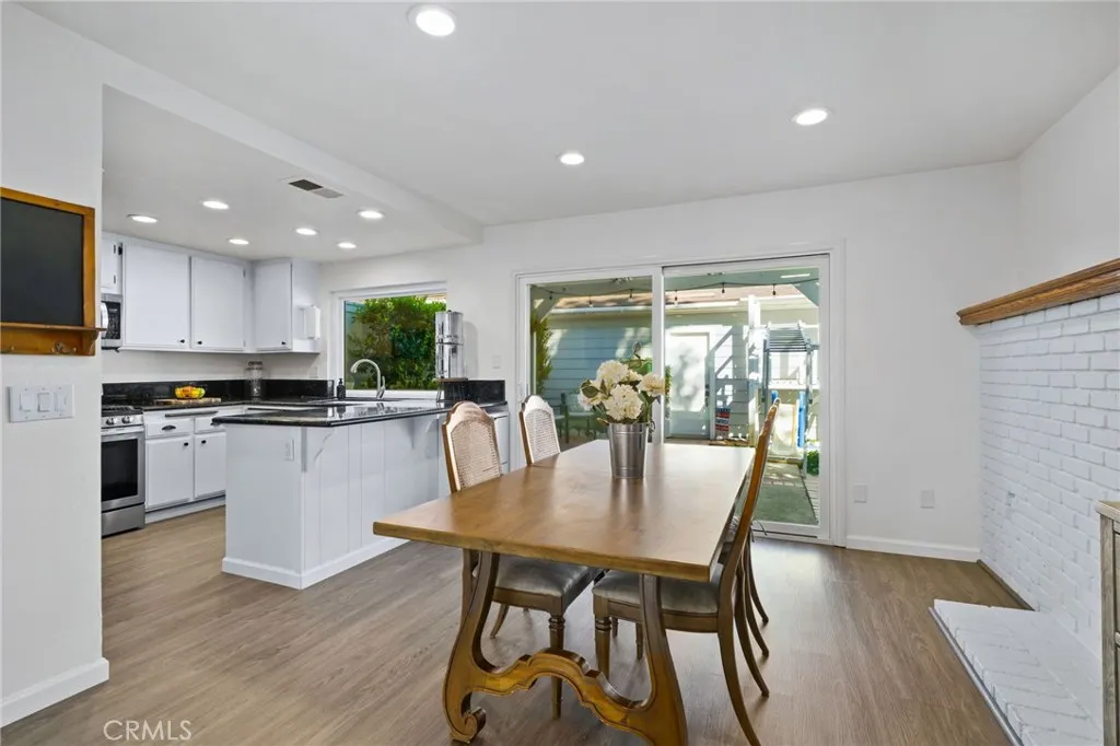 Dining Room Facing Backyard