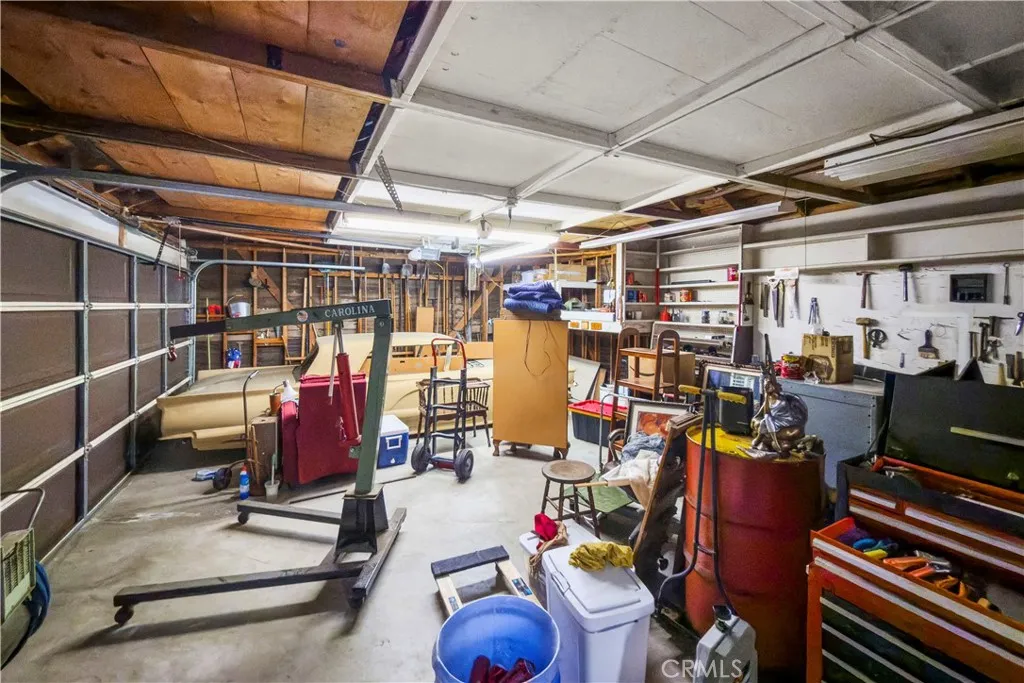1836 W Southgate, Fullerton, California 92833 home-pic-43