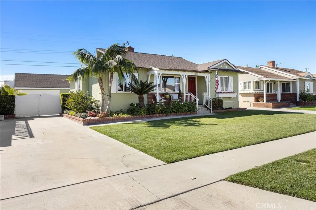 1836 W Southgate, Fullerton, California 92833 home-pic-41