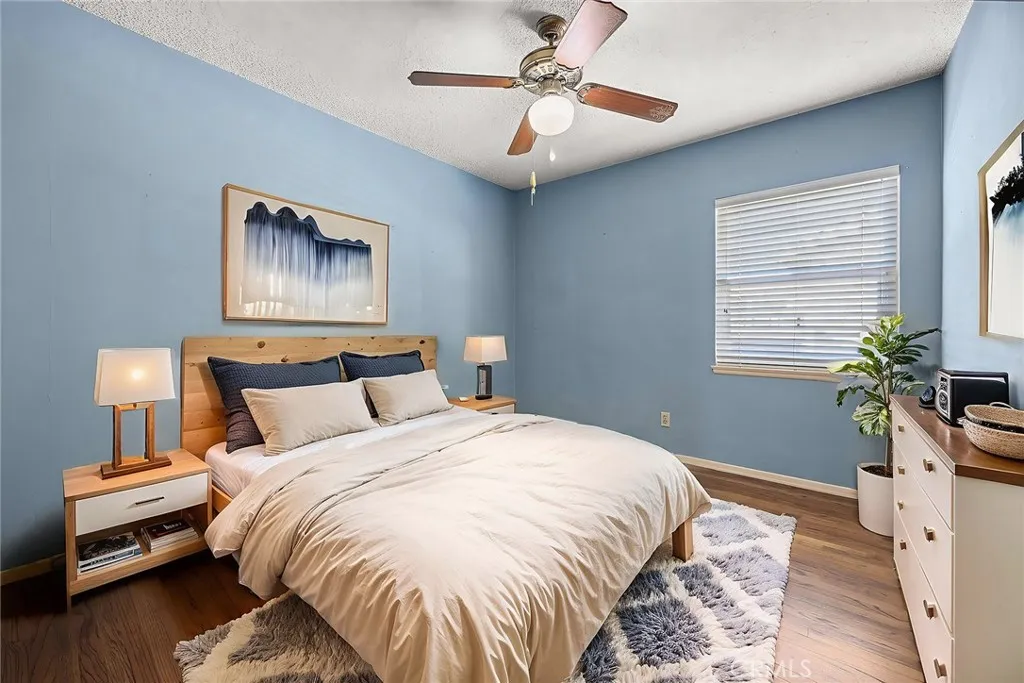 1836 W Southgate, Fullerton, California 92833 home-pic-9