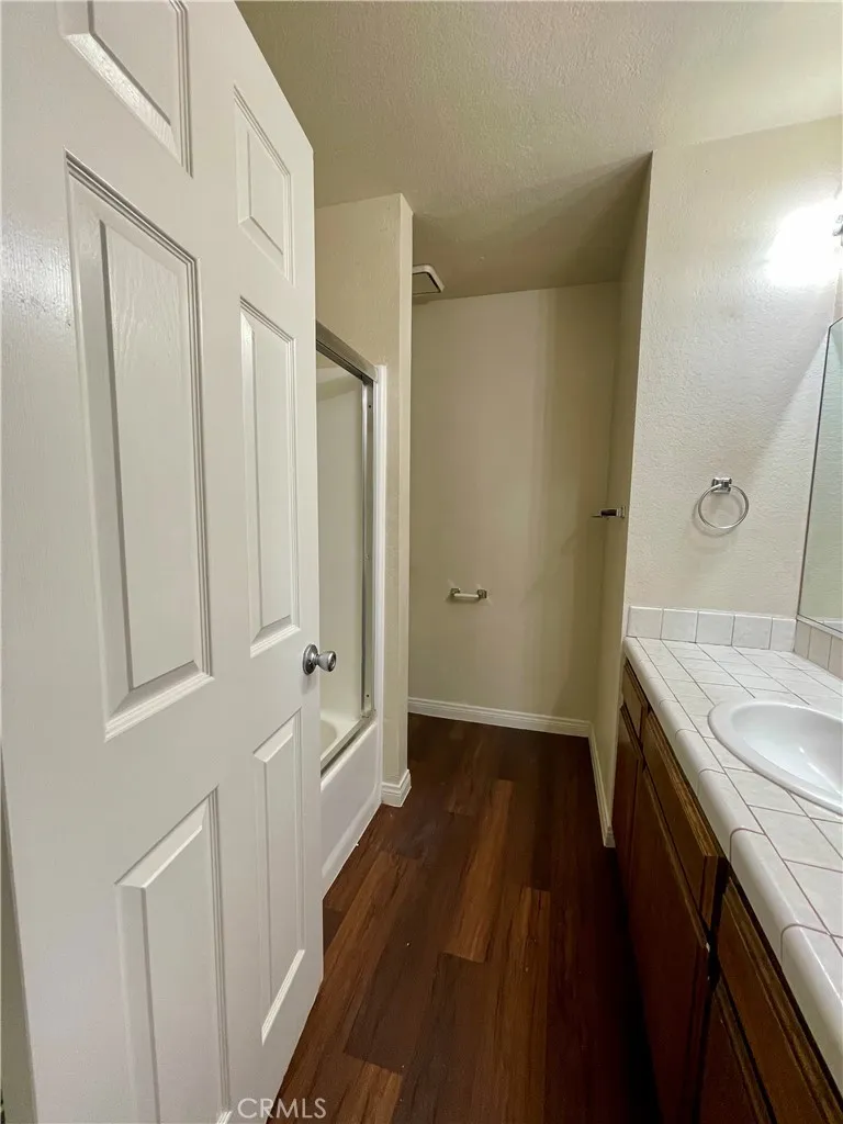 4763 W Avenue L8, Lancaster, California 93536 home-pic-15