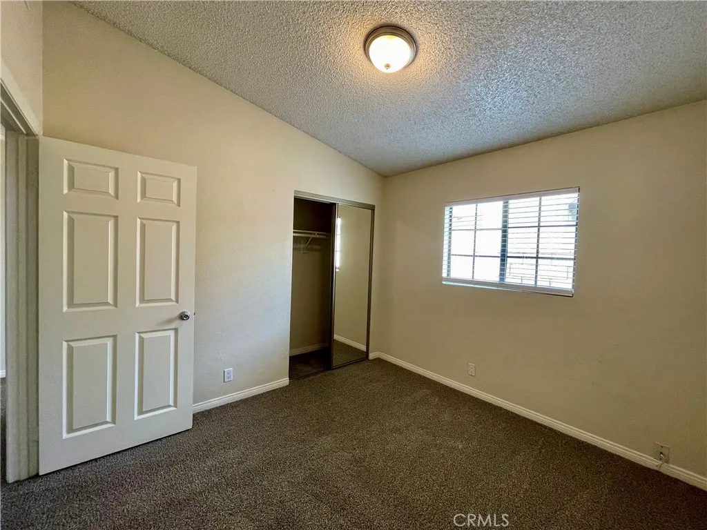 4763 W Avenue L8, Lancaster, California 93536 home-pic-19