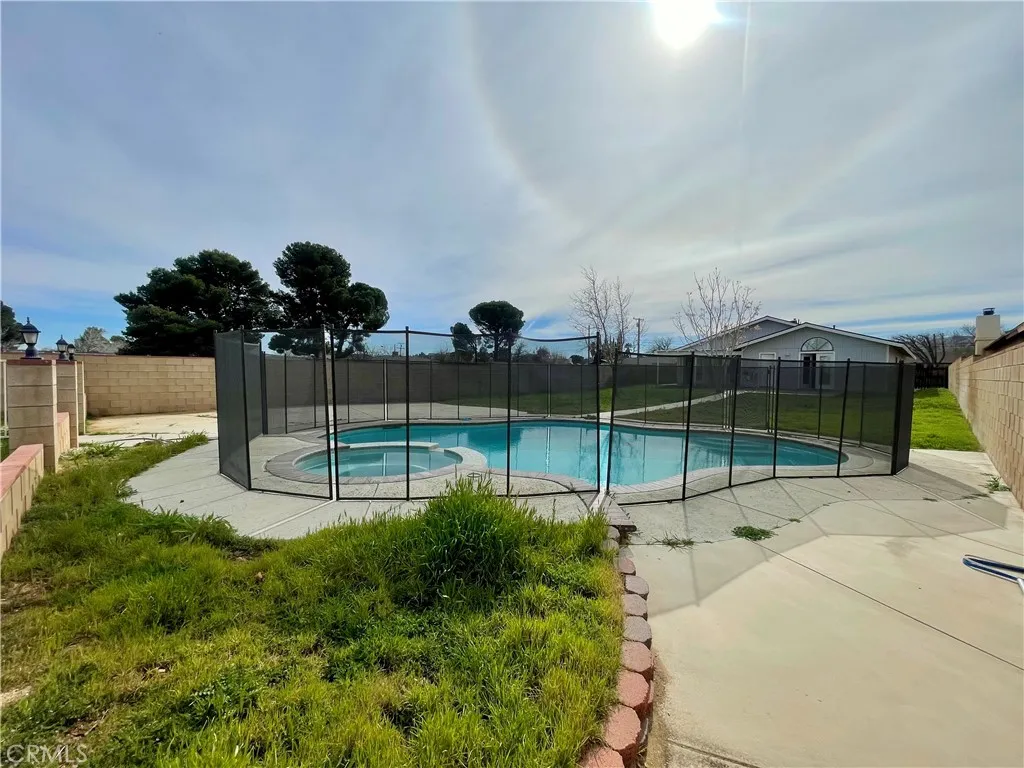 4763 W Avenue L8, Lancaster, California 93536 home-pic-20