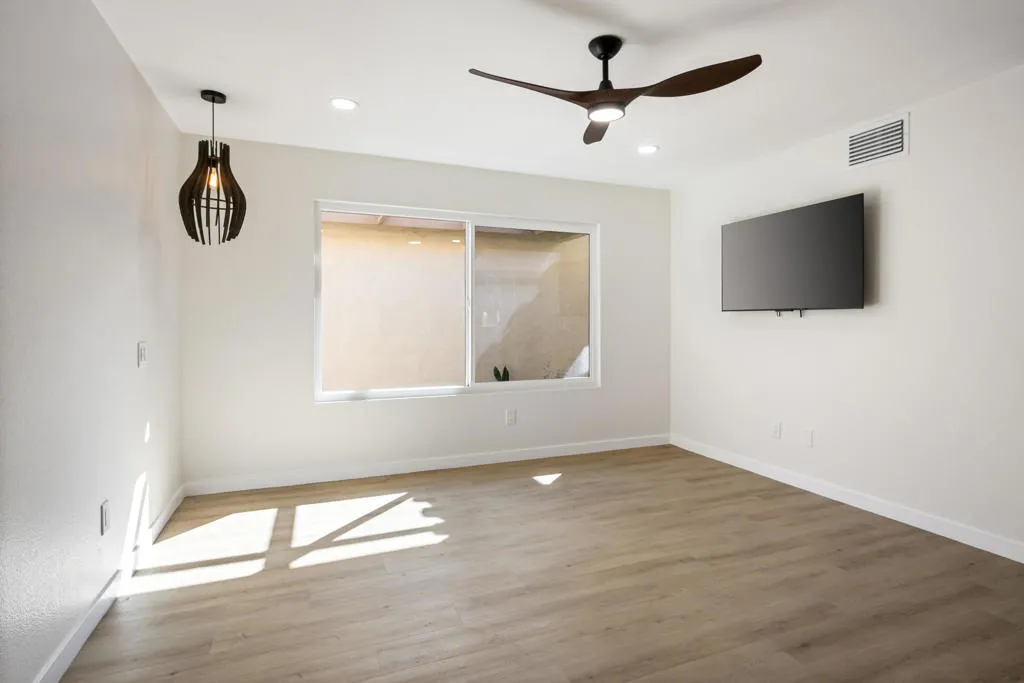251 Calle Del Verano, Palm Desert, California 92260 home-pic-20