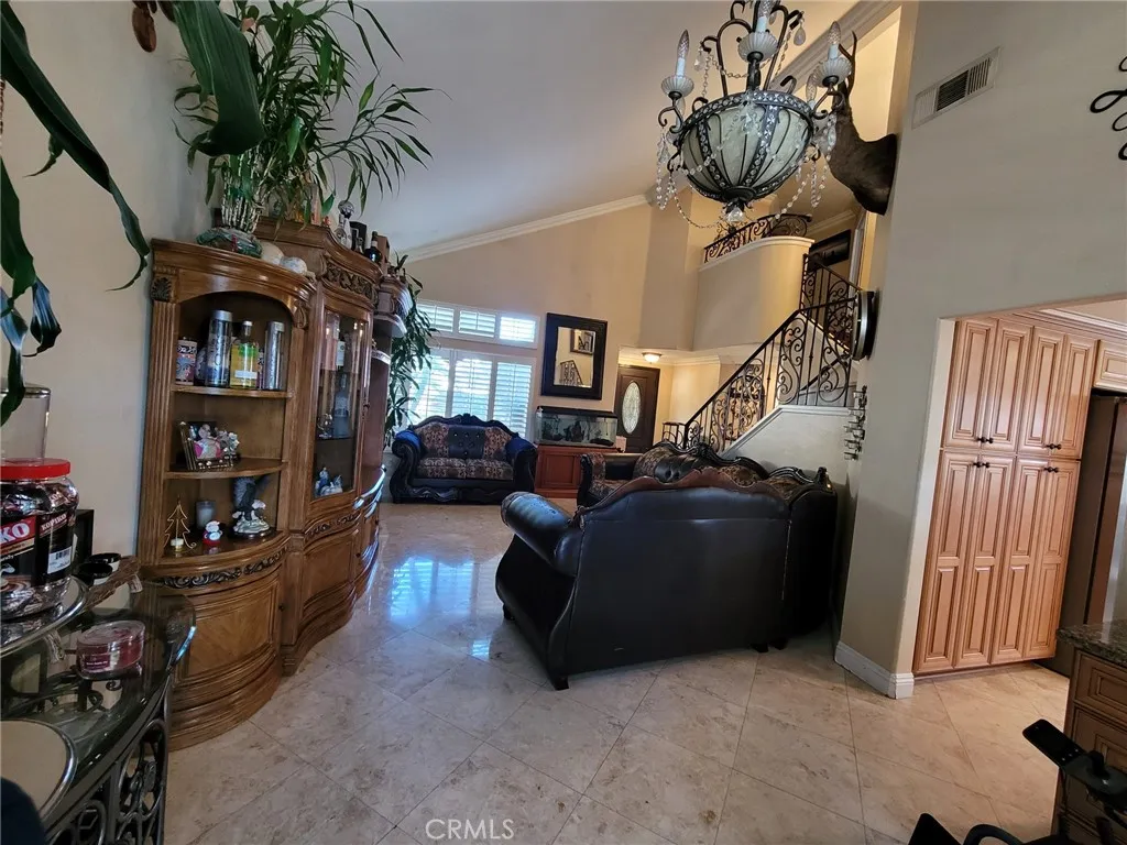560 Calhoun Street, Corona, California 92879 home-pic-12