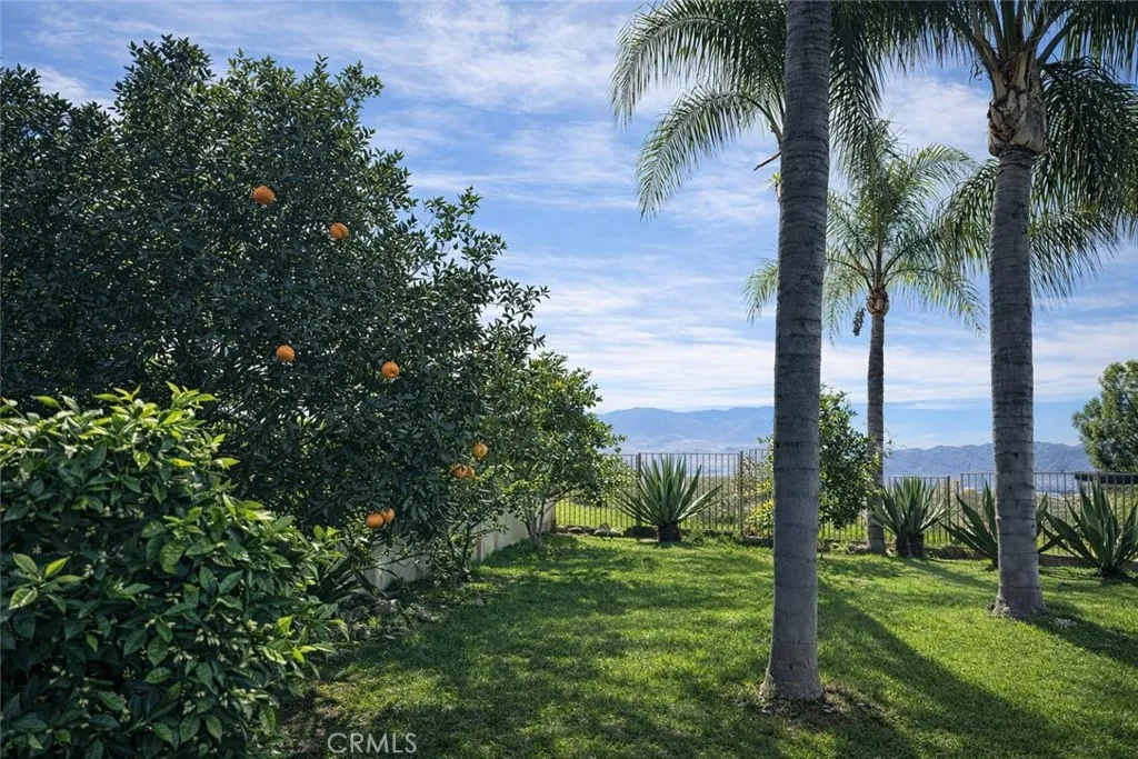 560 Calhoun Street, Corona, California 92879 home-pic-26