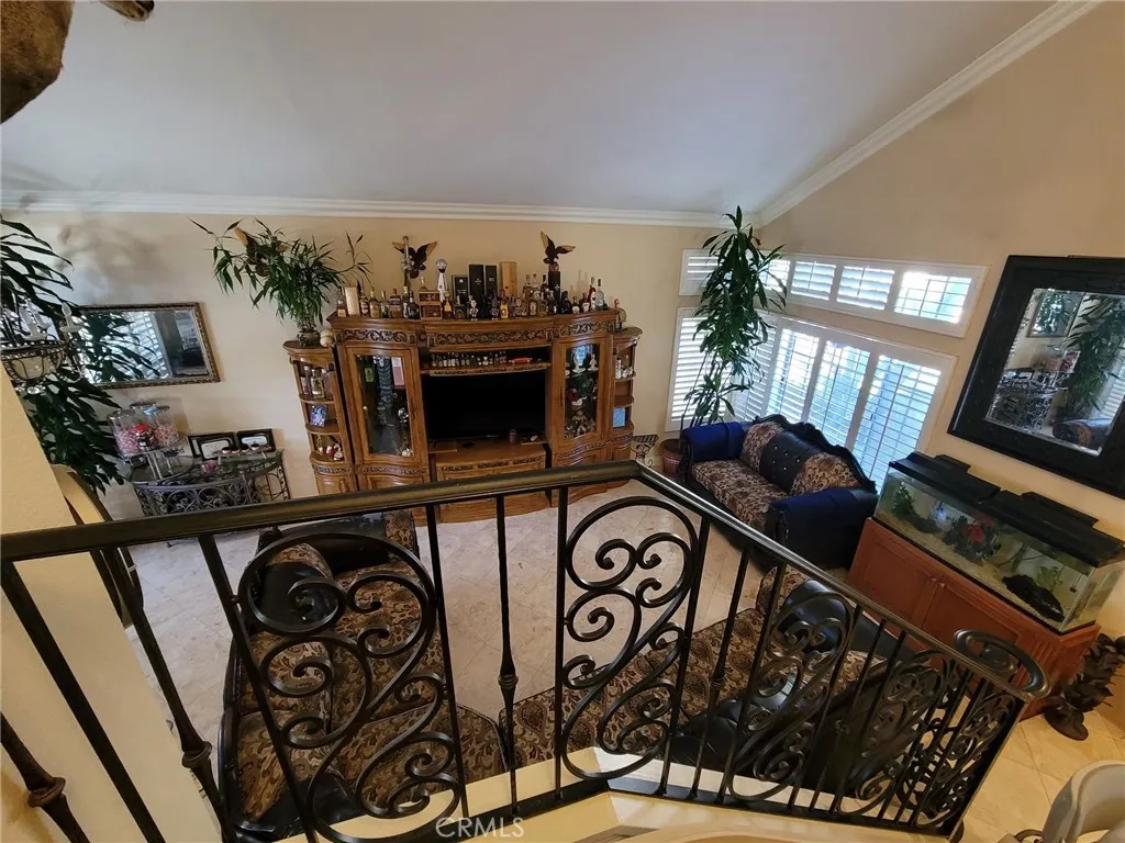 560 Calhoun Street, Corona, California 92879 home-pic-14