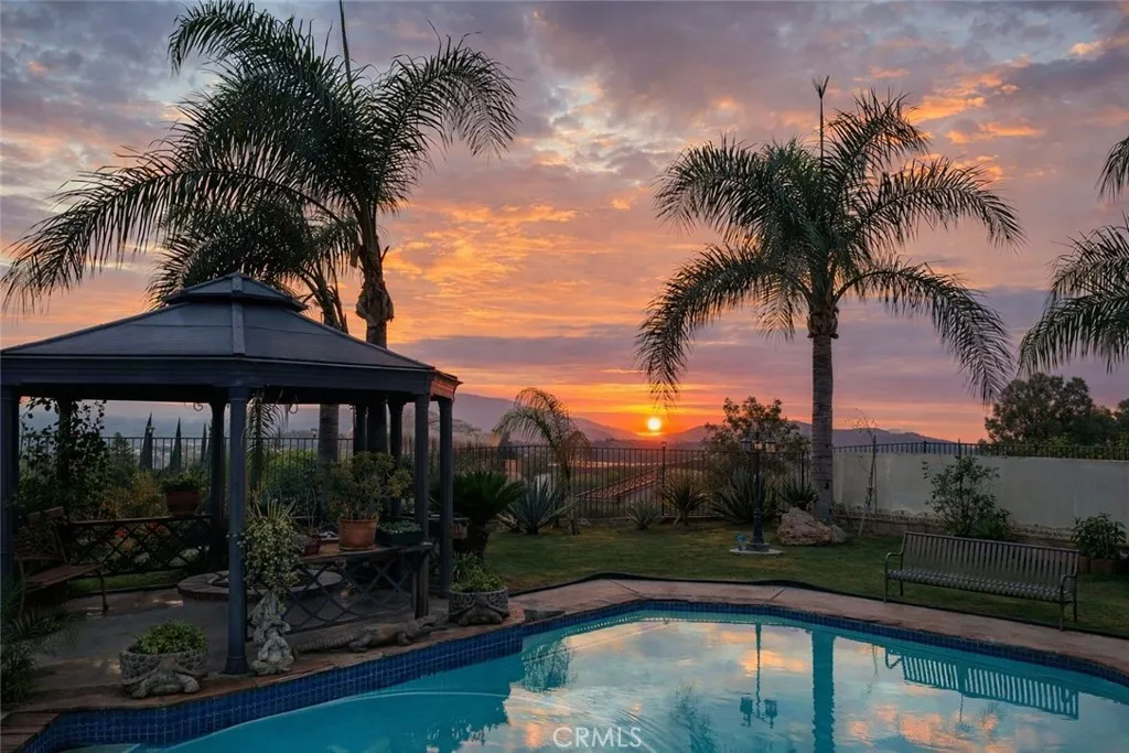 560 Calhoun Street, Corona, California 92879 home-pic-29