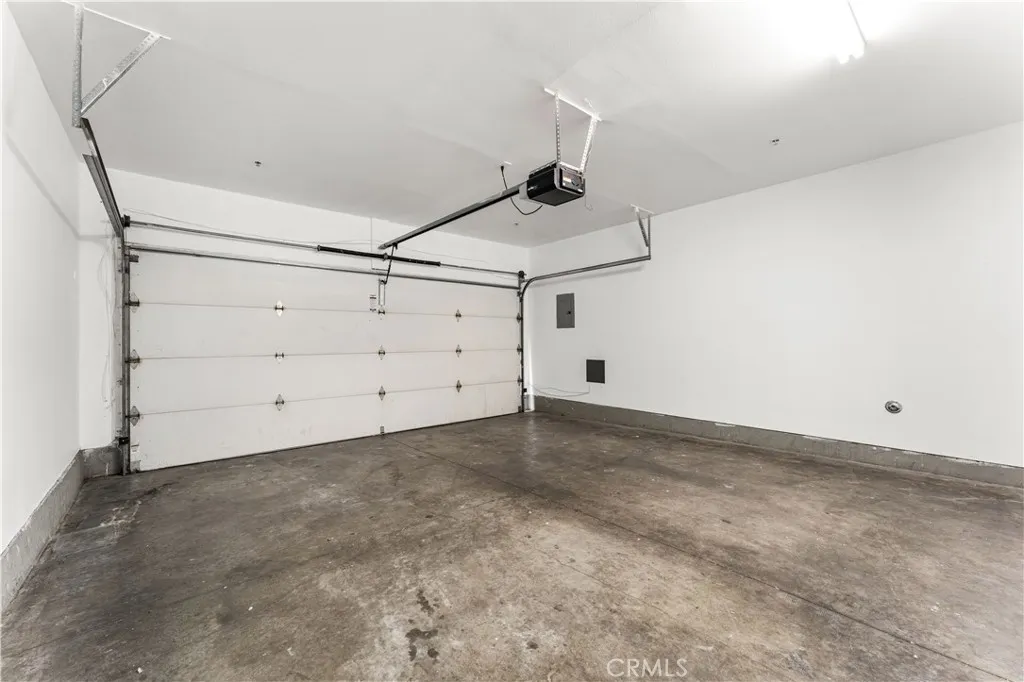 12076 S Broadway, Los Angeles, California 90061 home-pic-42