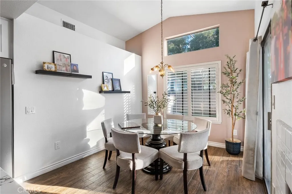 22901 Springdale, Moreno Valley, California 92557 home-pic-18