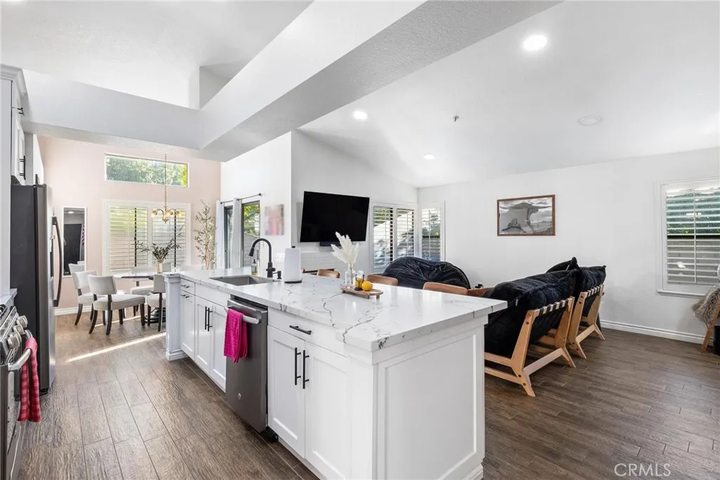 22901 Springdale, Moreno Valley, California 92557 home-pic-14