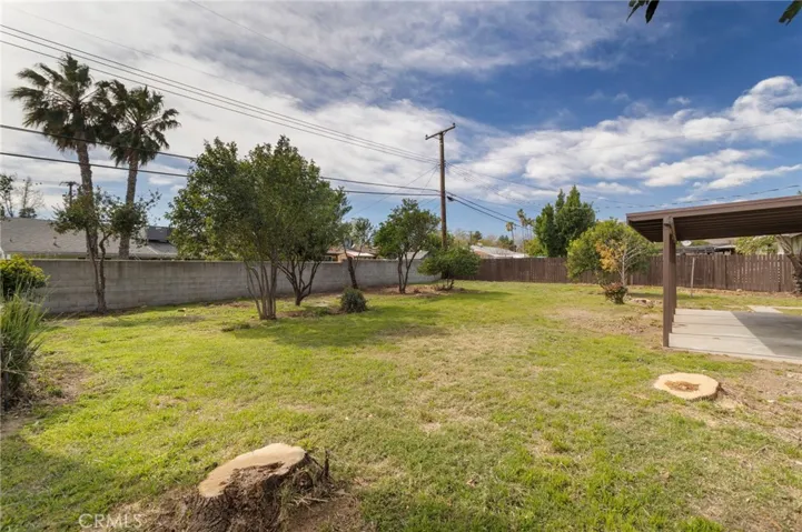 5874 Olive, Rialto, California 92377